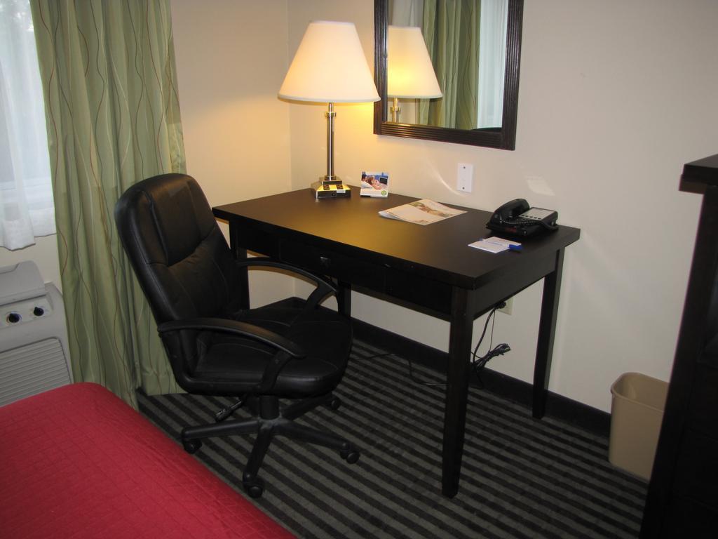 Baymont By Wyndham Dallas/ Field Hotel 3*