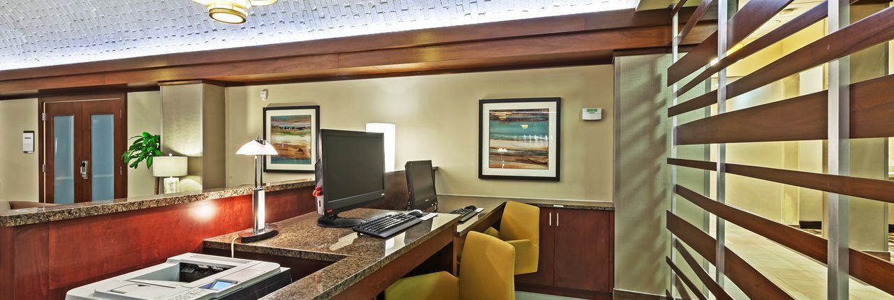 Embassy By Hilton Market Center Hotel 3*