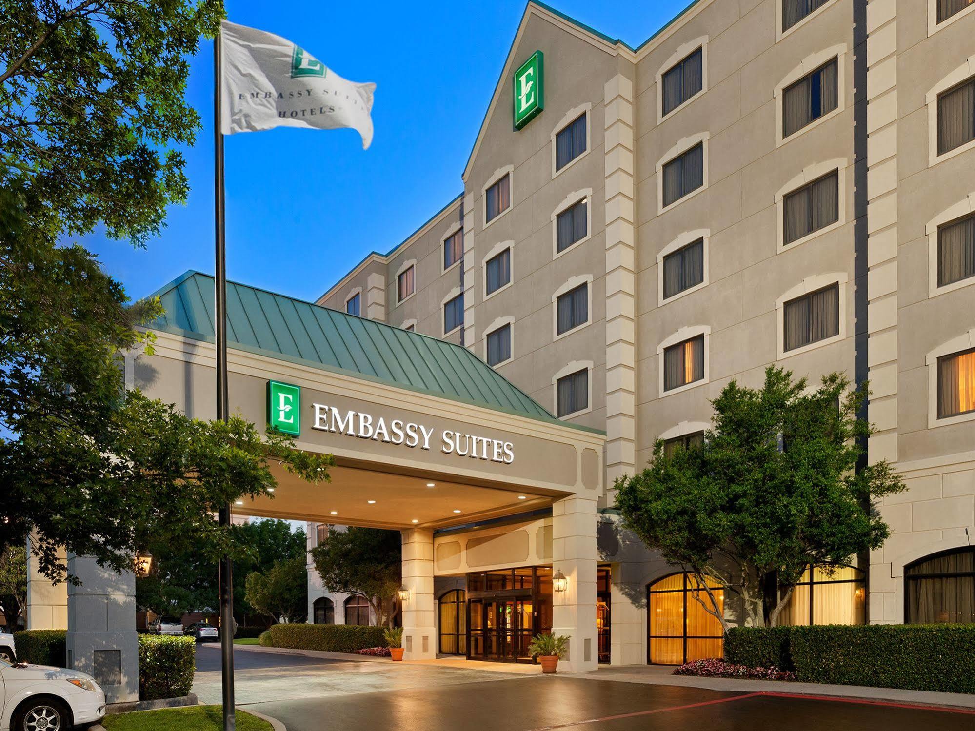 Embassy By Hilton Near The Galleria Hotel Dallas