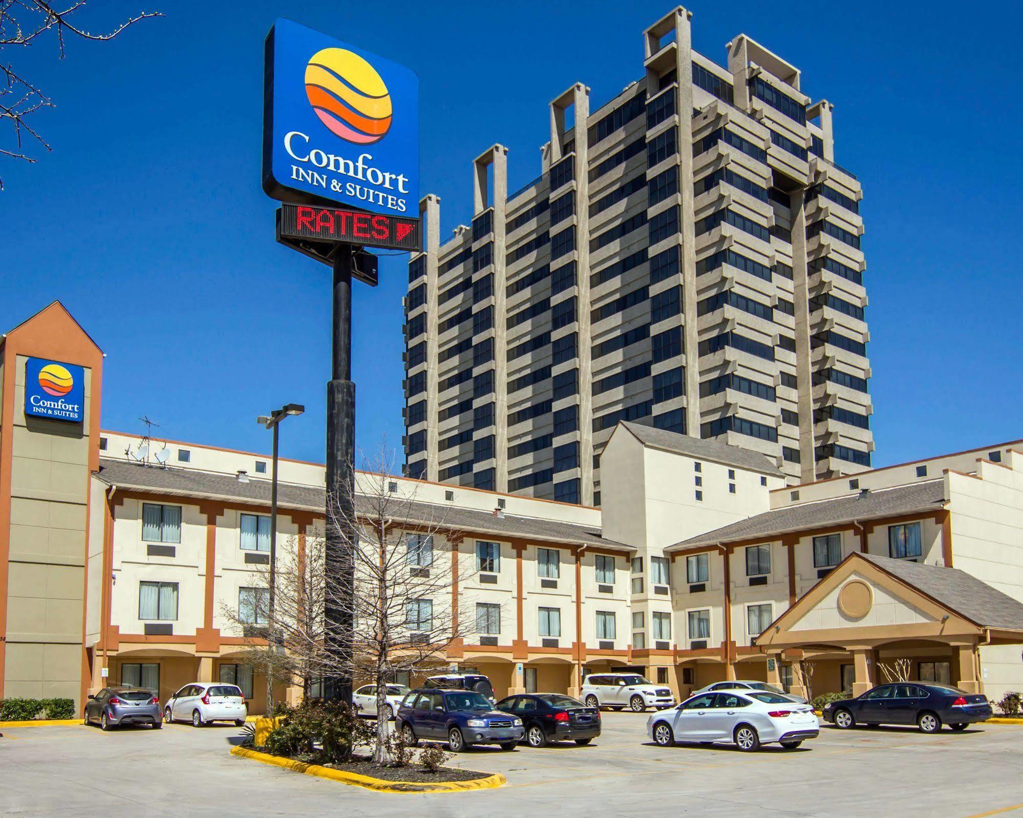 Comfort & Field-dallas Market Center Hotel