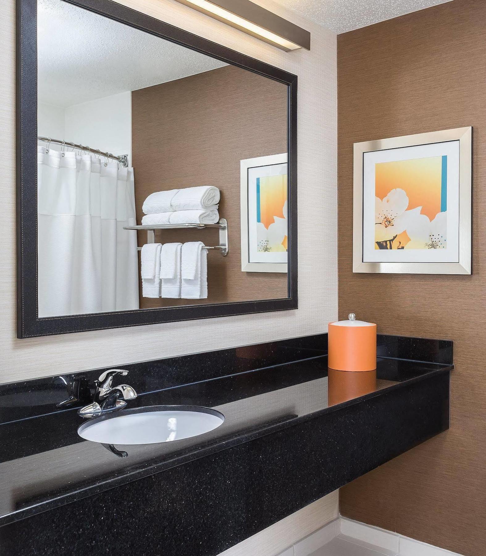 Fairfield & Park Hotel
