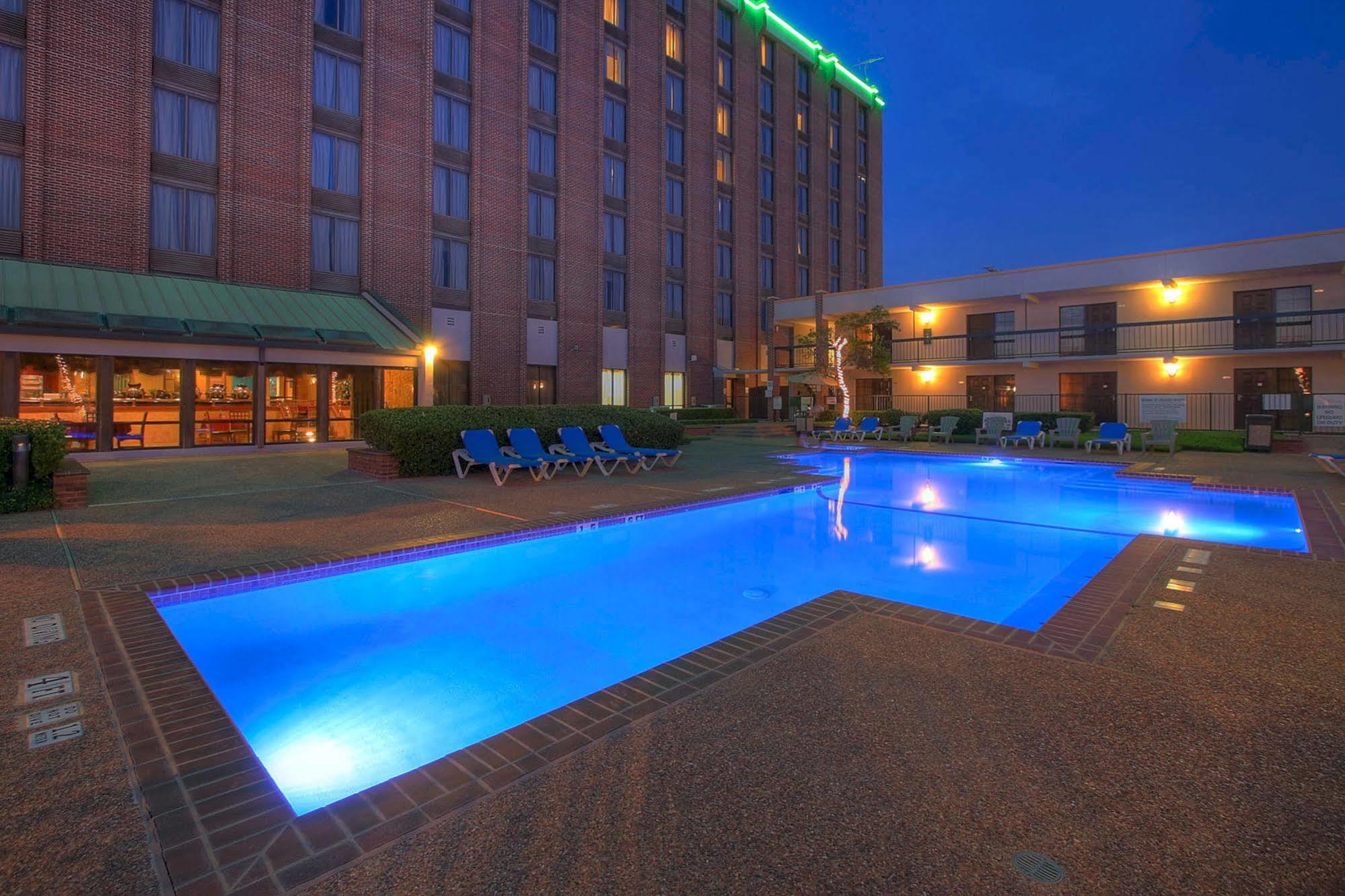 Hotel Mcm Elegante And - 3*
