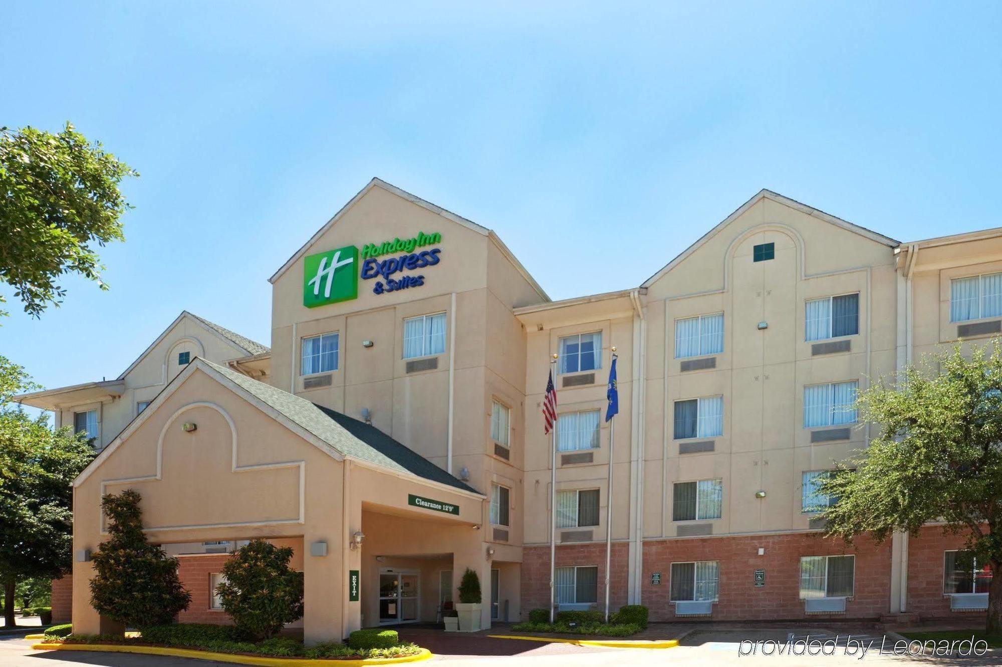 Hotel Express & - Park Northeast By Ihg 3*