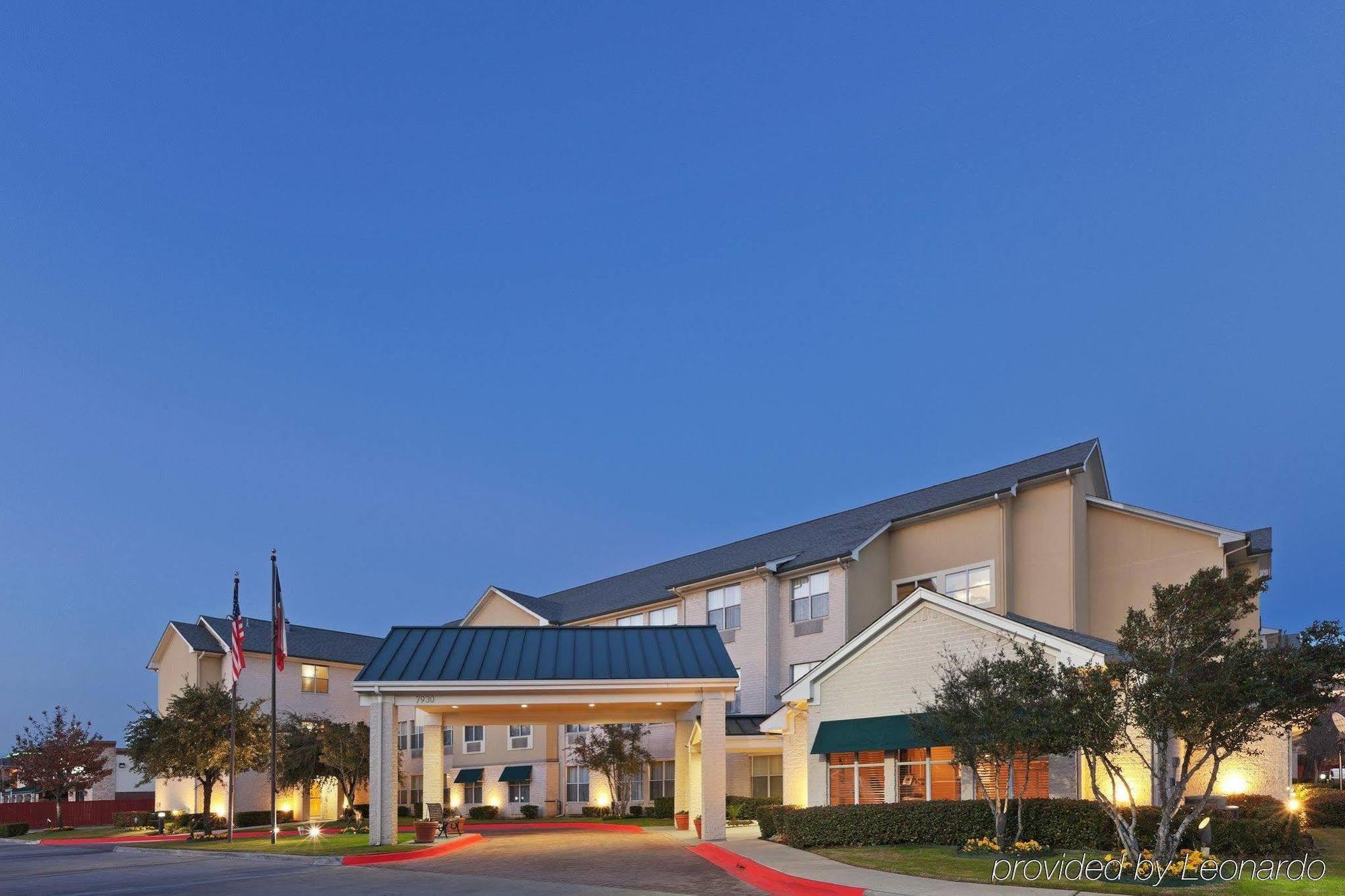 Candlewood Market Center-love Field By Ihg Dallas