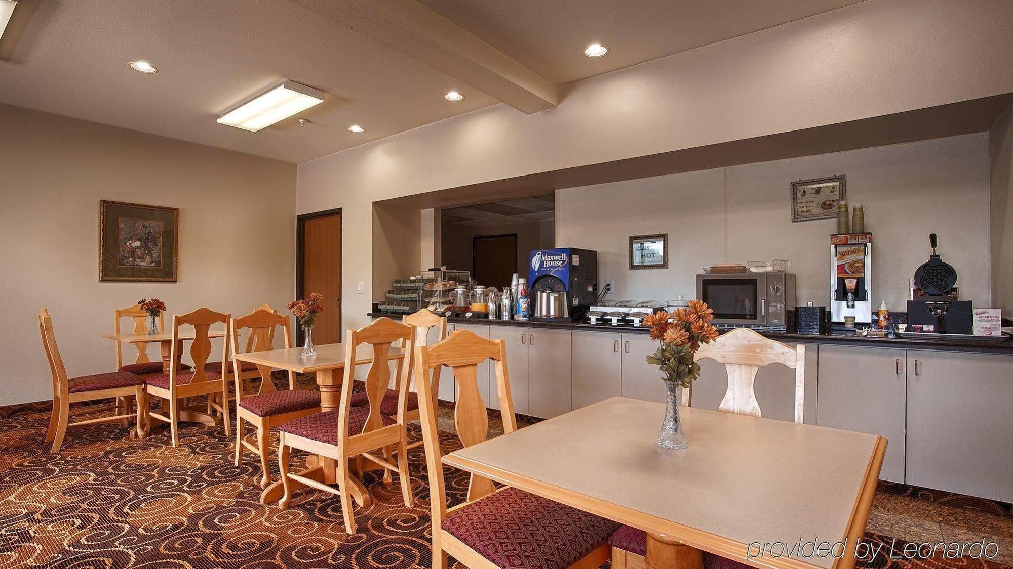 Western Northwest Hotel 3*