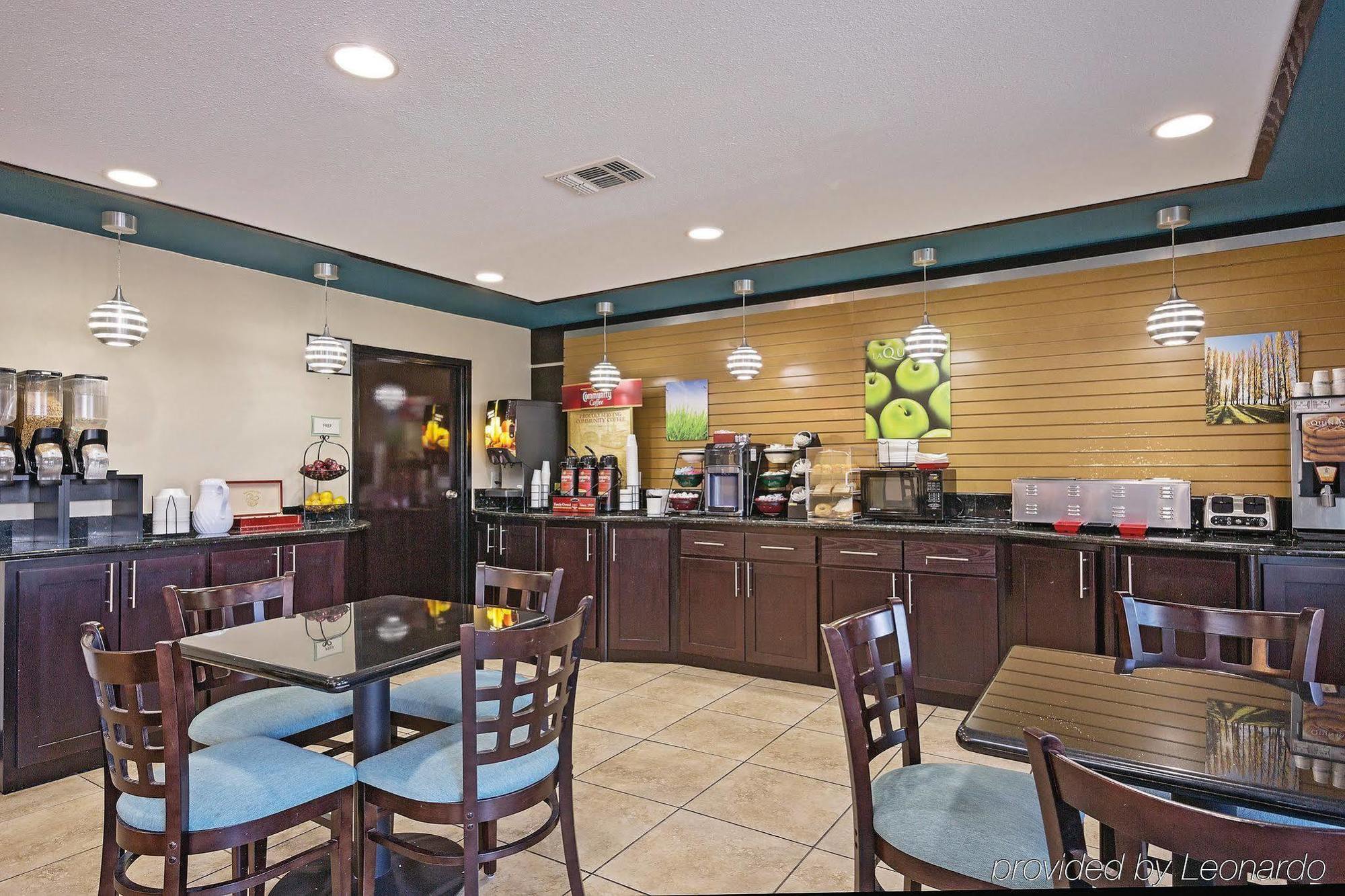 Alexis & Banquets Park Galleria 3* Dallas