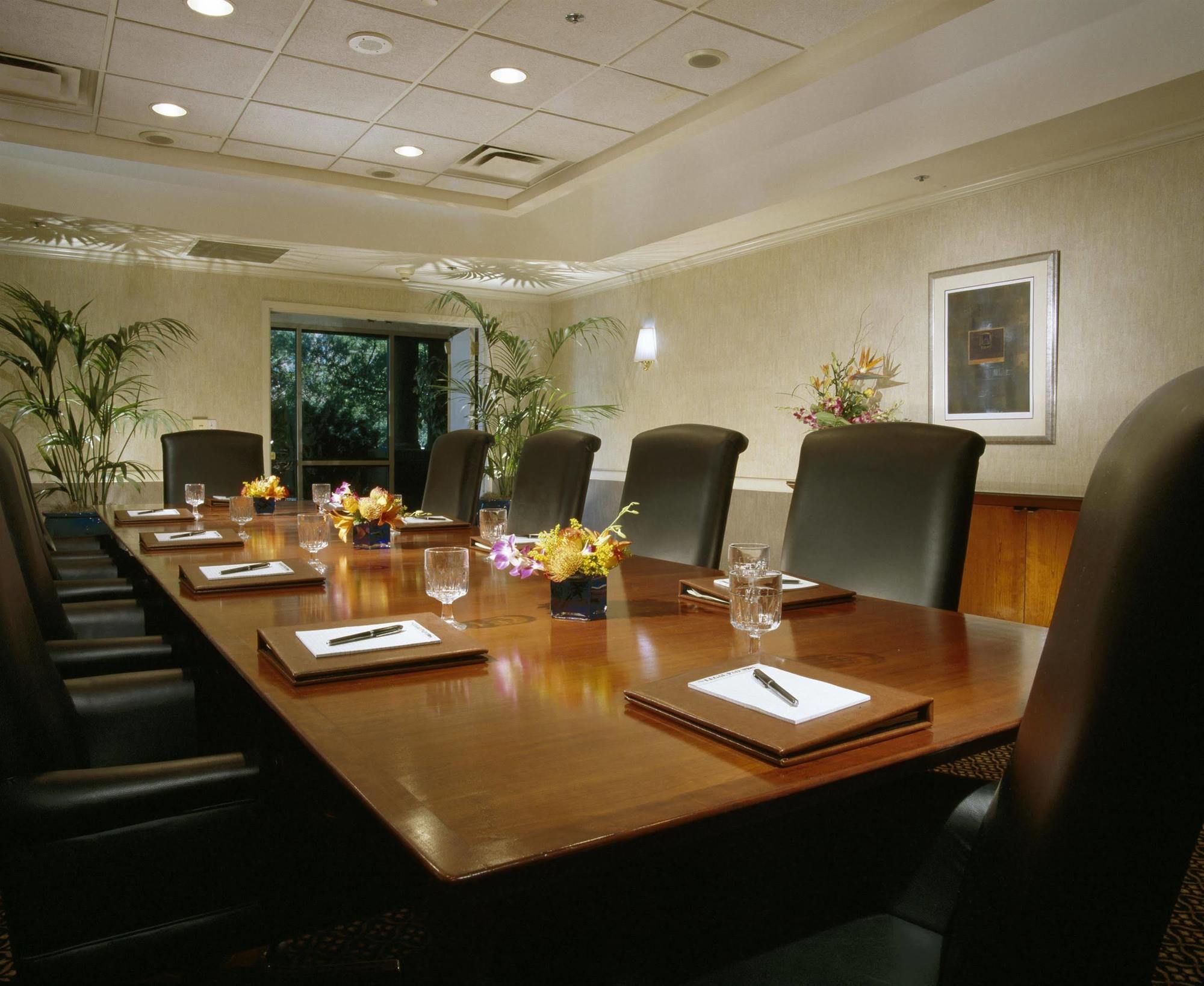 Sheraton Market Center Hotel Dallas