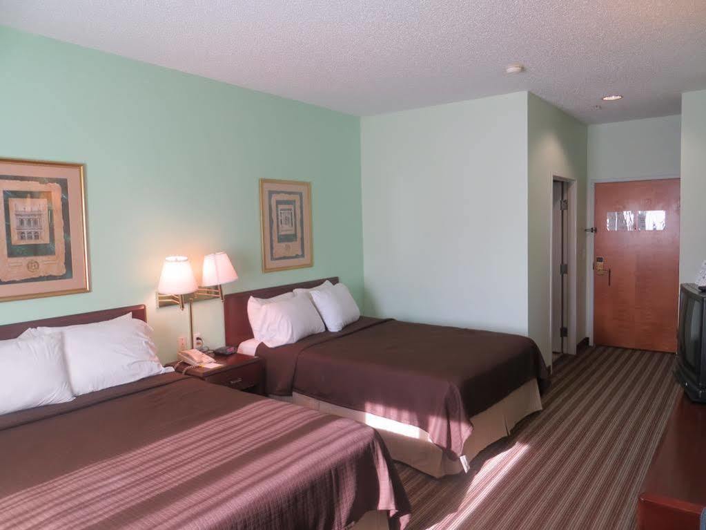 Hotel Days & By Wyndham 2*