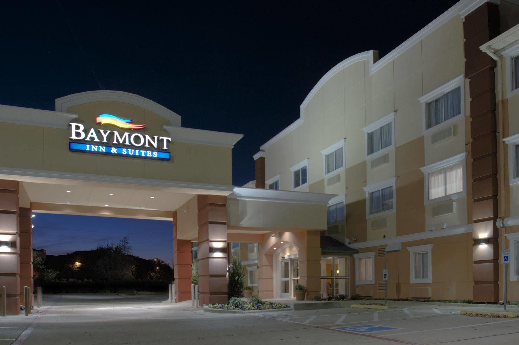 Baymont By Wyndham Dallas/ Field Dallas