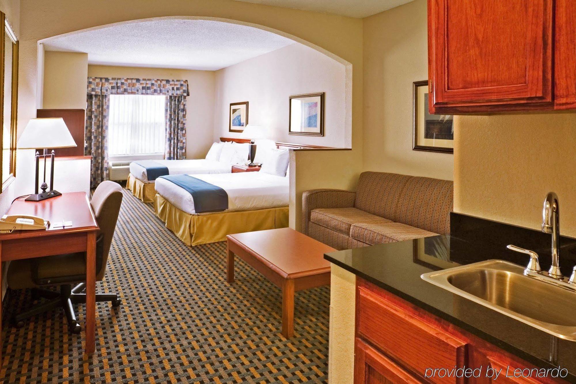 Hotel Comfort Nw Near Field
