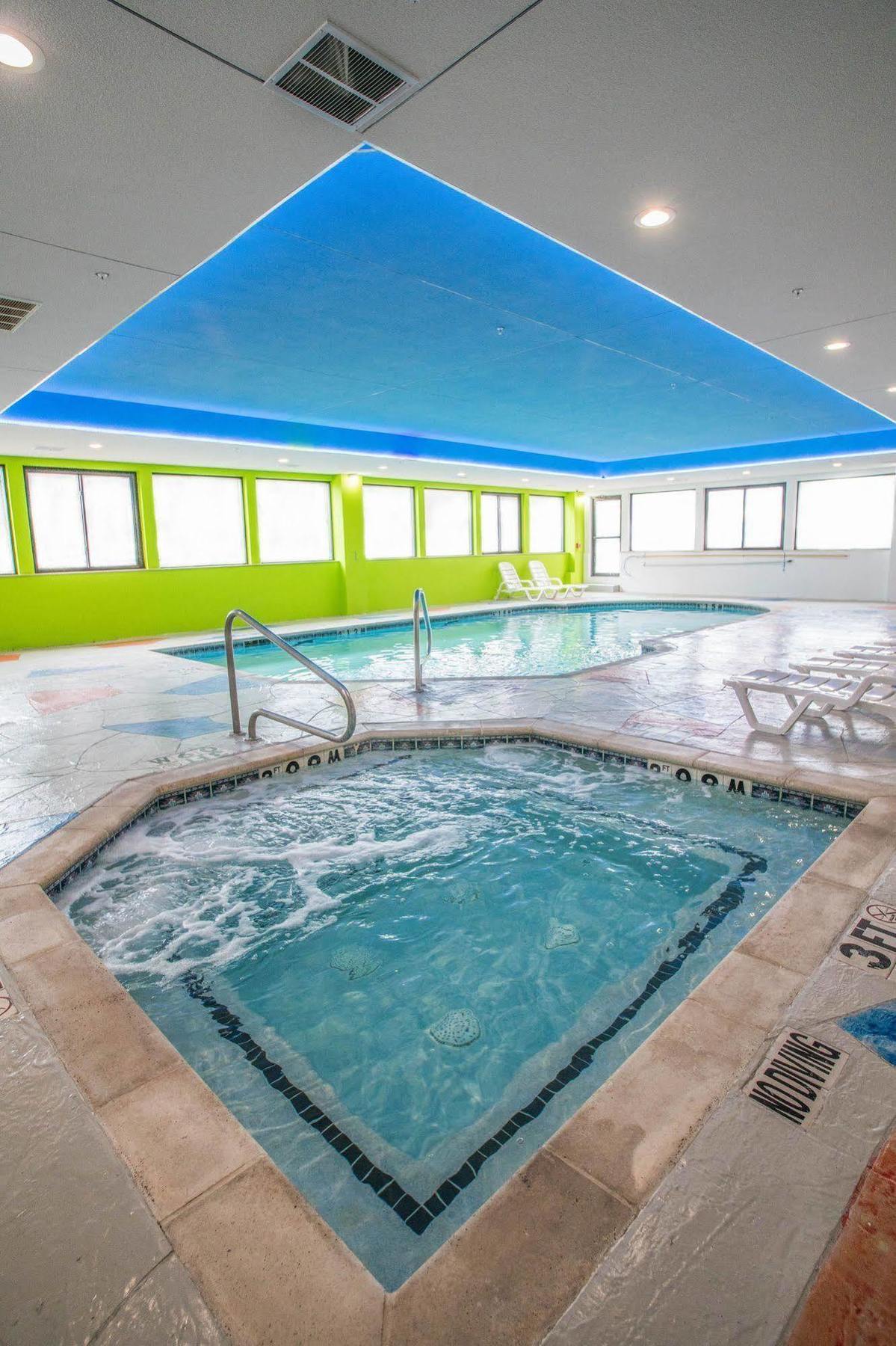Wingate By Wyndham Field 3*