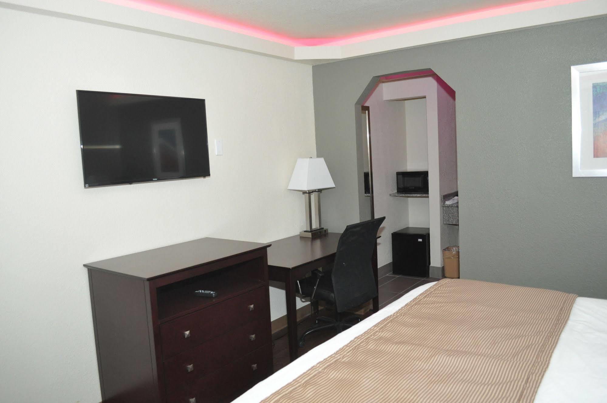 Trinity Downtown Hotel Dallas
