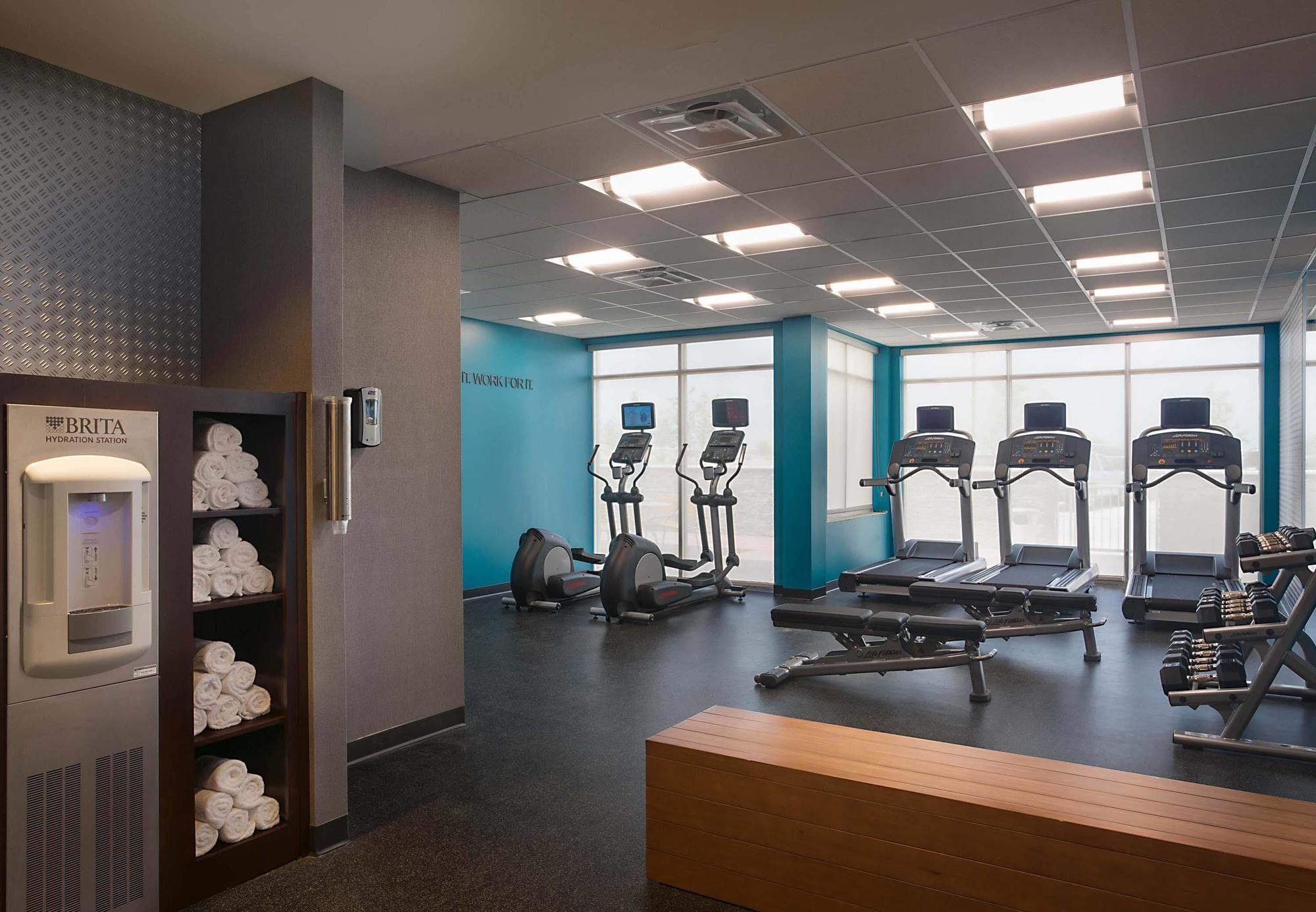 Fairfield & By Marriott West/i-30 Hotel Dallas