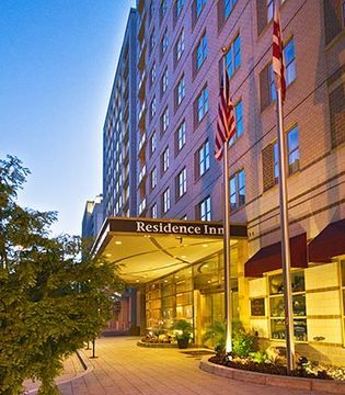 Hotel By Marriott Downtown