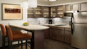 Hotel Express & - Nw Hwy - Field By Ihg