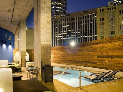 Aloft Downtown Dallas