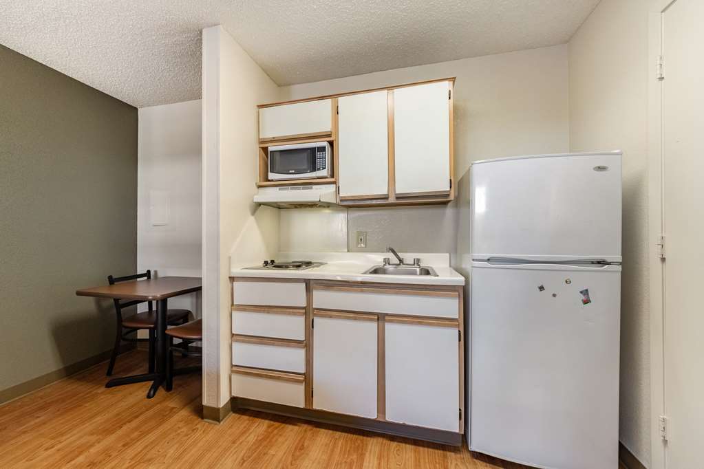 Hotel Hometowne - North Addison Tollway Dallas