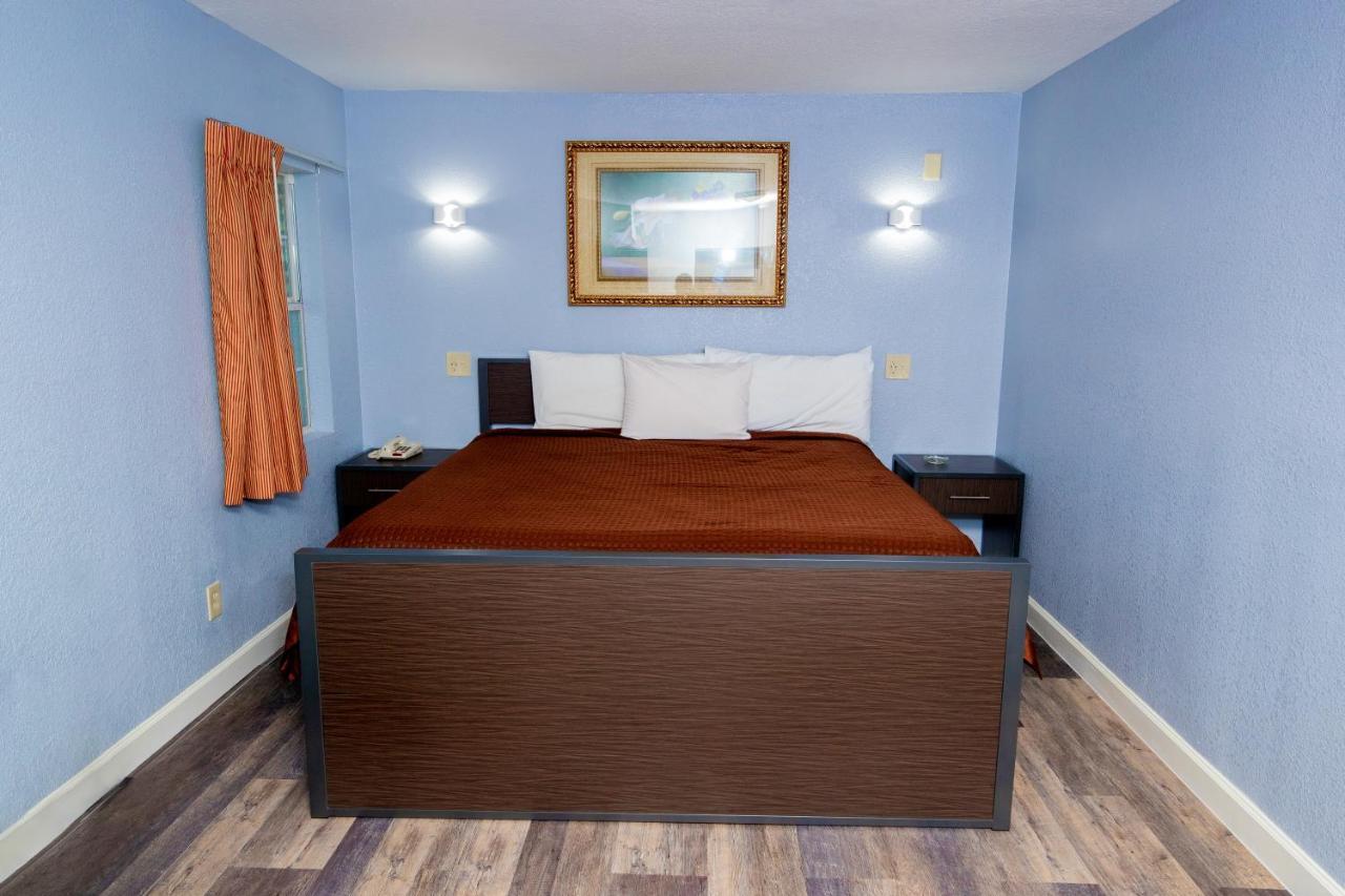 Of The Dove Motel