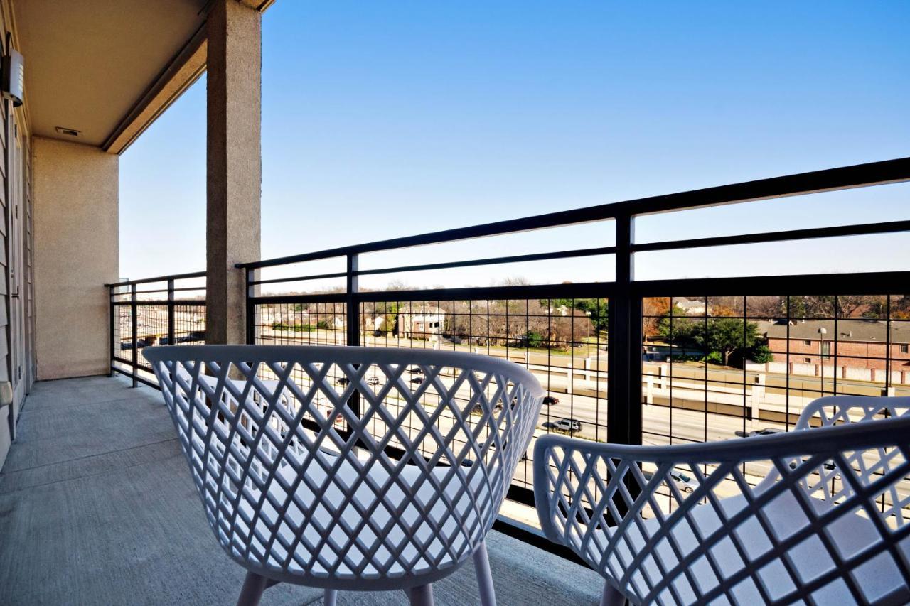 Bell Knox Apartment *