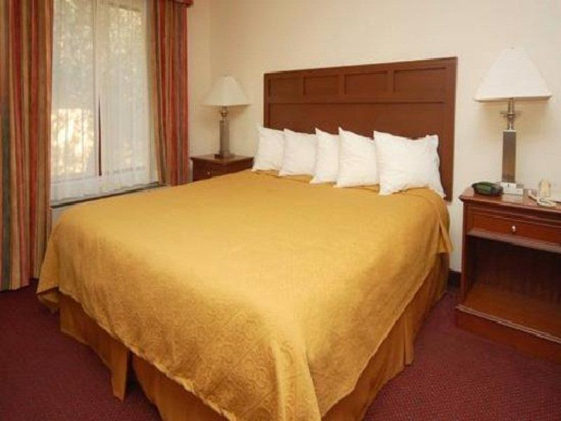 Alexis & Banquets Park Galleria 3*