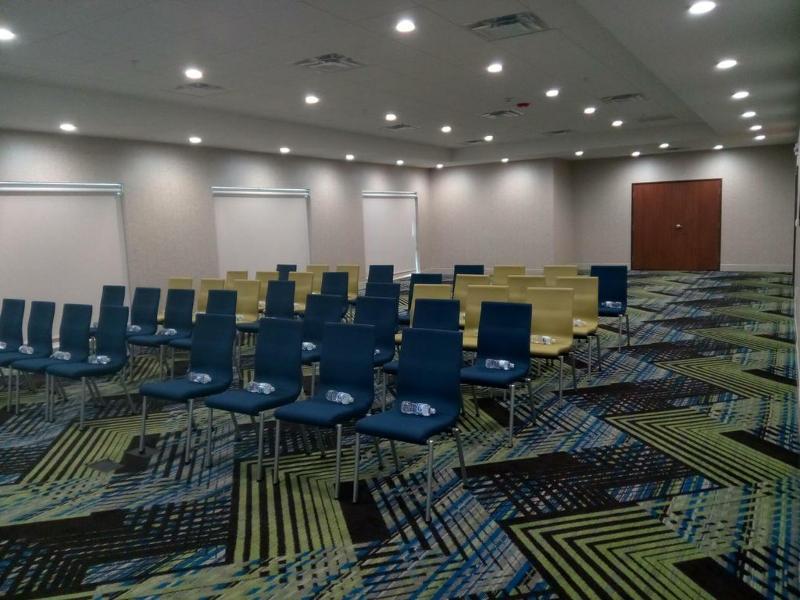 Hotel Express & - Nw Hwy - Field By Ihg Dallas