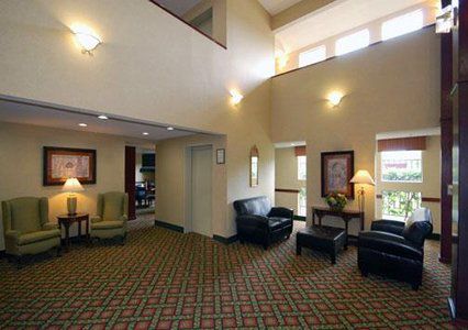 Comfort & Field-dallas Market Center 3* Dallas