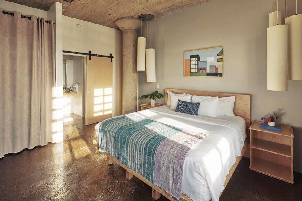 Canvas 4*