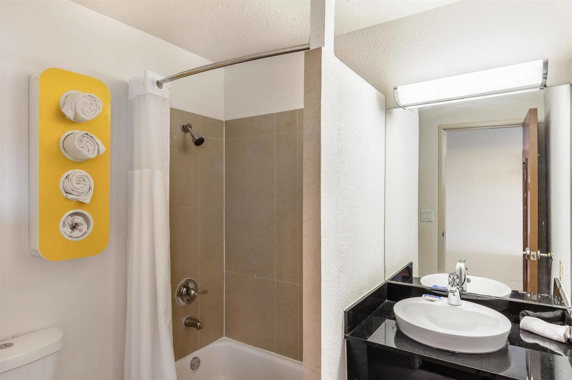 6-dallas, Tx - South Hotel 2*