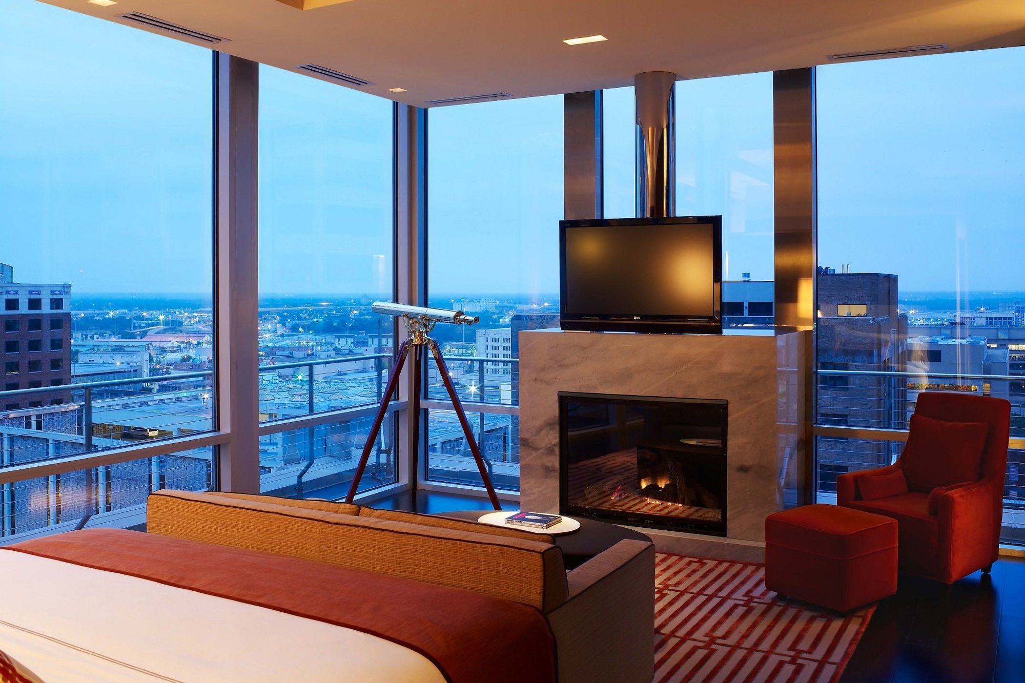 The Joule Hotel 5*