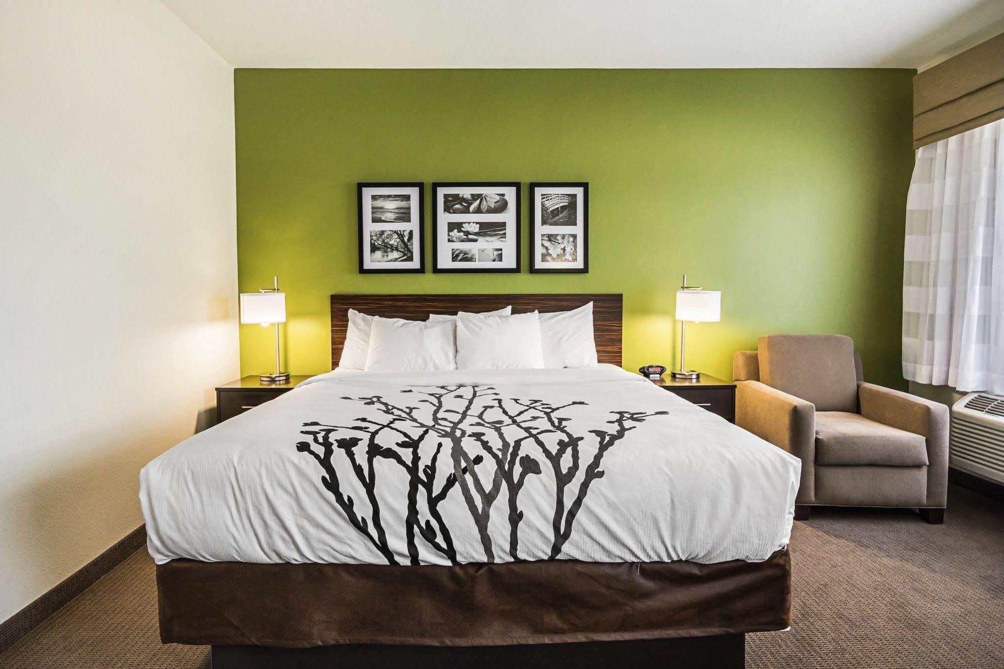 Sleep Inn Dallas Love Field-Medical District