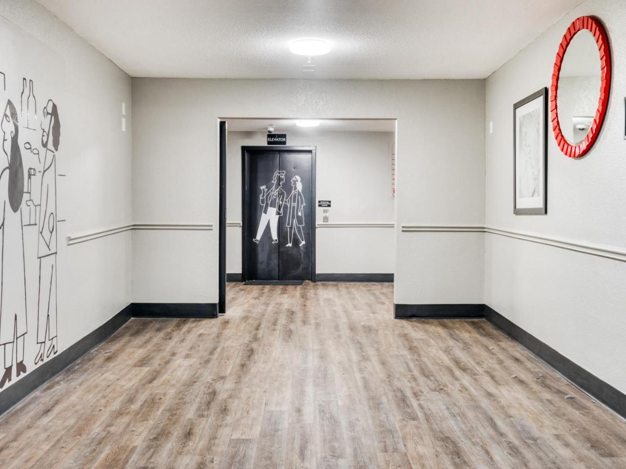 Alexis & Banquets Park Galleria Hotel 3*