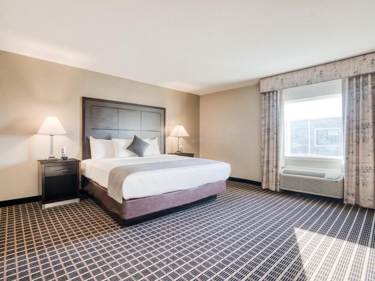 Hotel Alexis & Banquets Park Galleria 3*