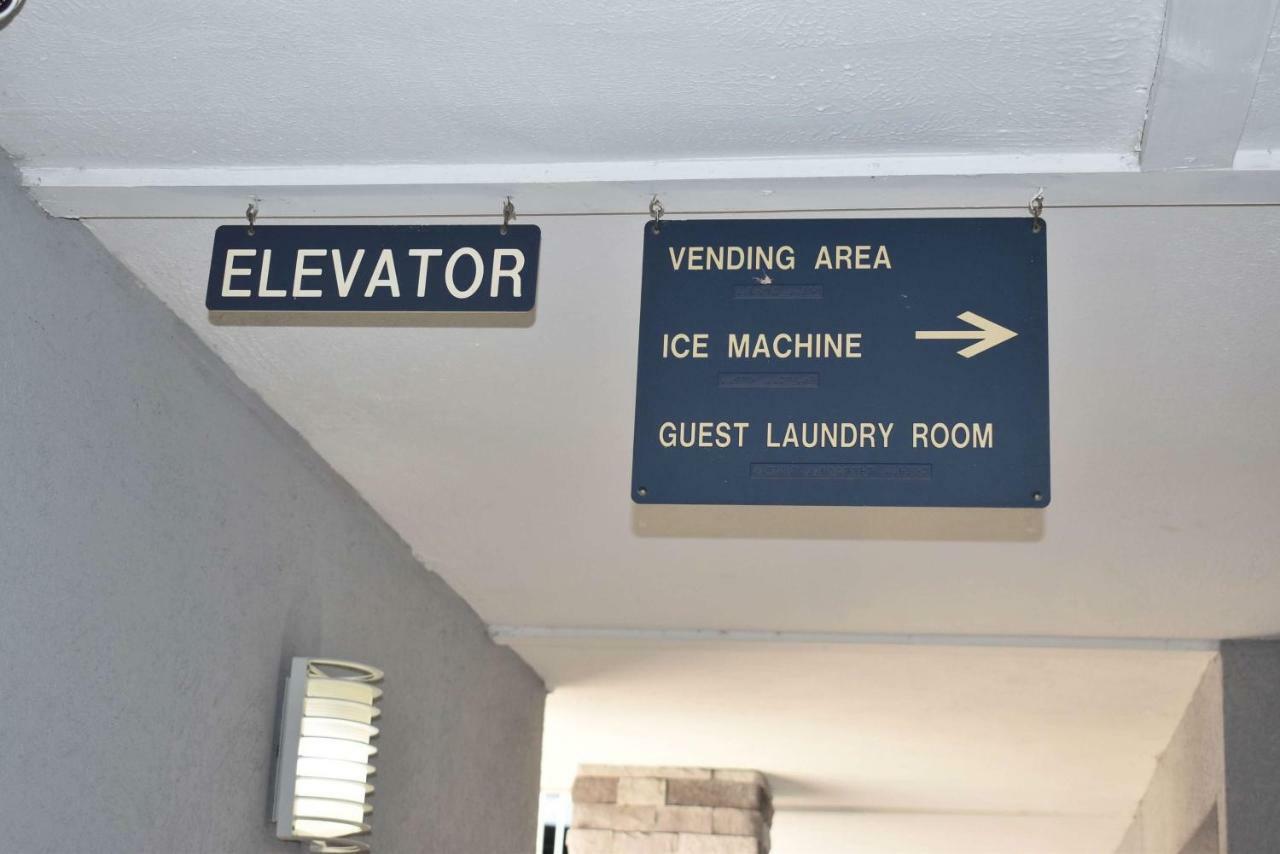 Hotel 6-dallas, Tx - North - Richardson 2*