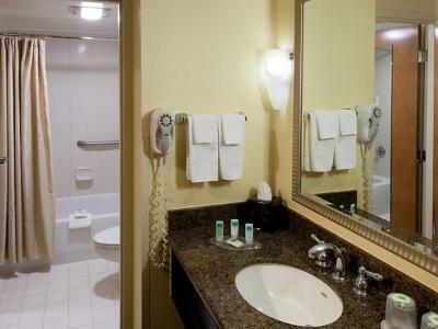 Hotel Springhill By Marriott Downtown / West End 3*