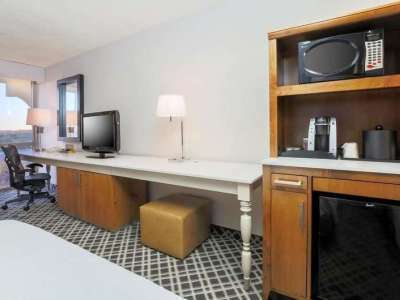 Hotel Hilton Garden Dallas/market Center 3*
