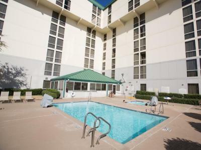 Hotel Hilton Garden Dallas/market Center 3*