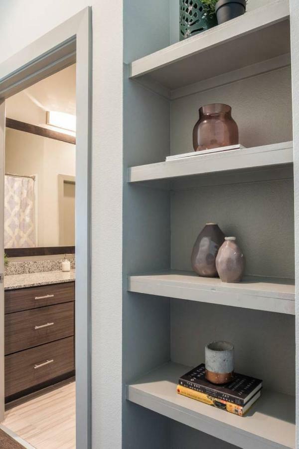 Apartment Frontdesk Uptown Downtown Dallas View Apts *