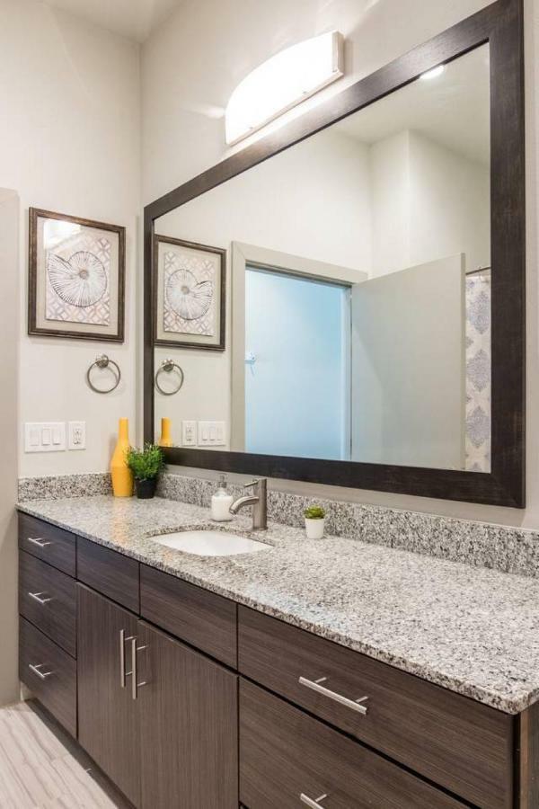 Apartment Frontdesk Uptown Downtown Dallas View Apts Dallas