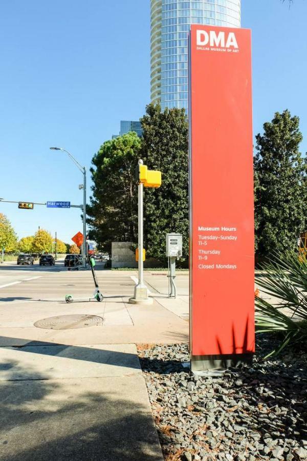 Frontdesk Uptown Downtown Dallas View Apts Apartment *