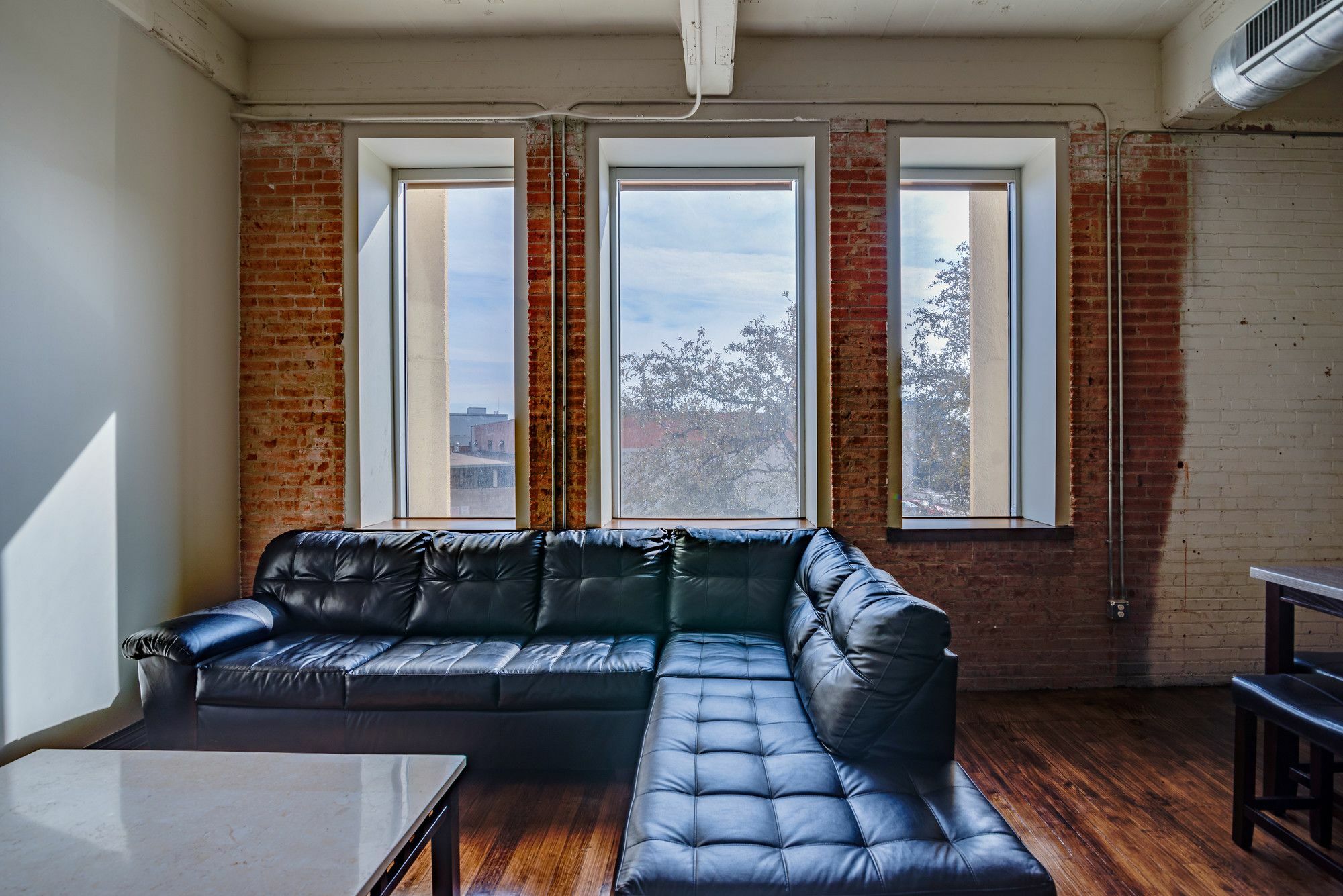 Historic Downtown Apartment *