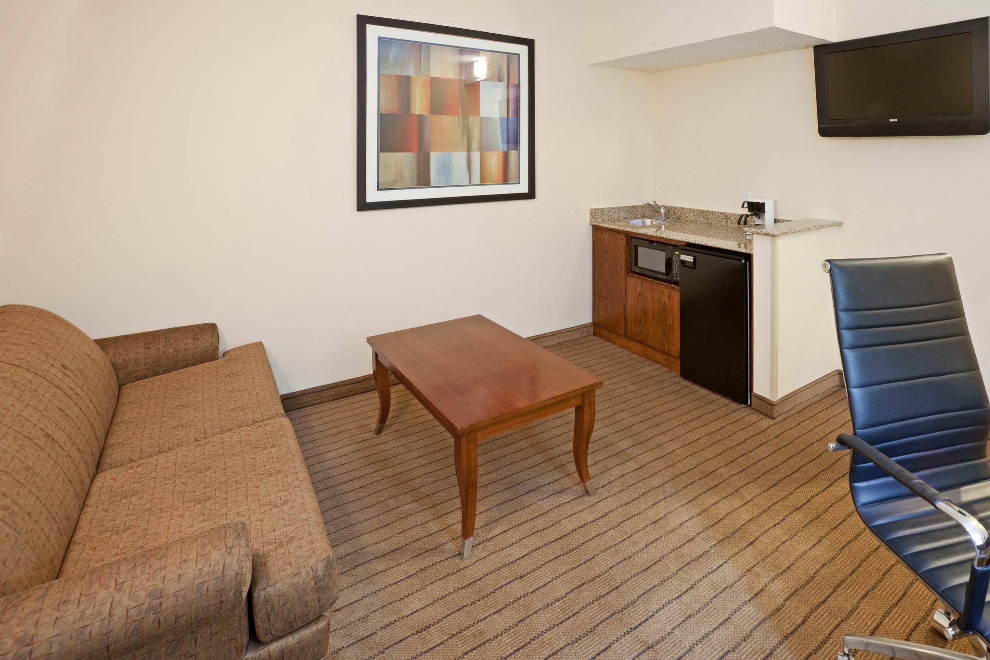 Hotel Express & - Park Northeast By Ihg