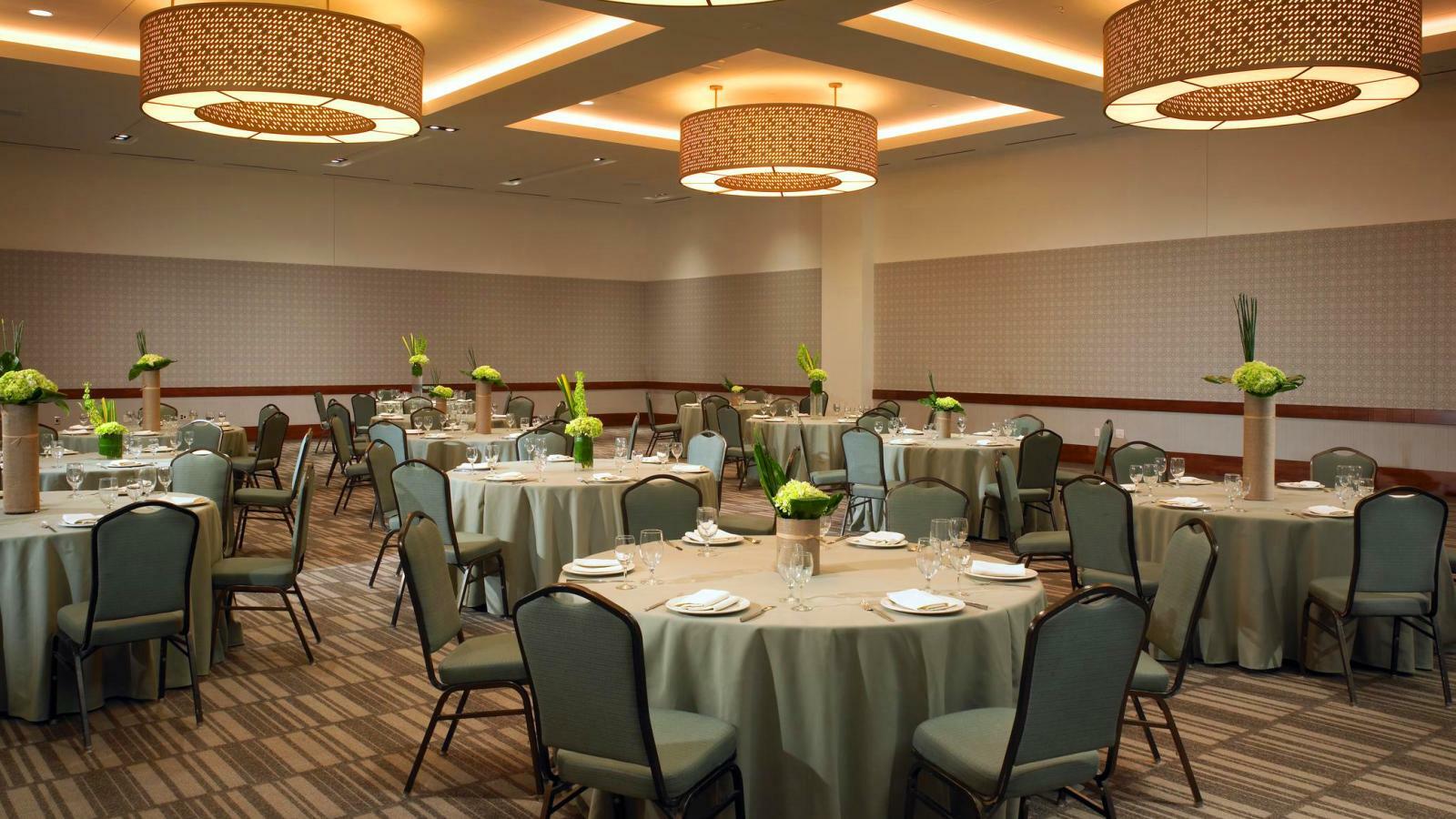 The Westin Galleria 4*