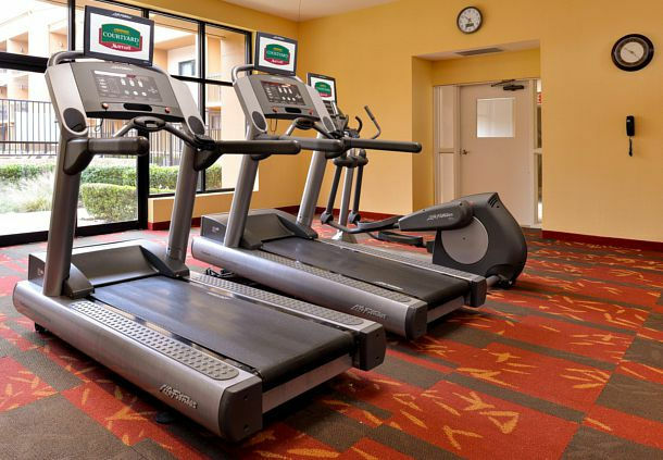 Courtyard By Marriott Northwest 3*