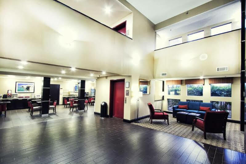 Comfort & Field-dallas Market Center Hotel Dallas