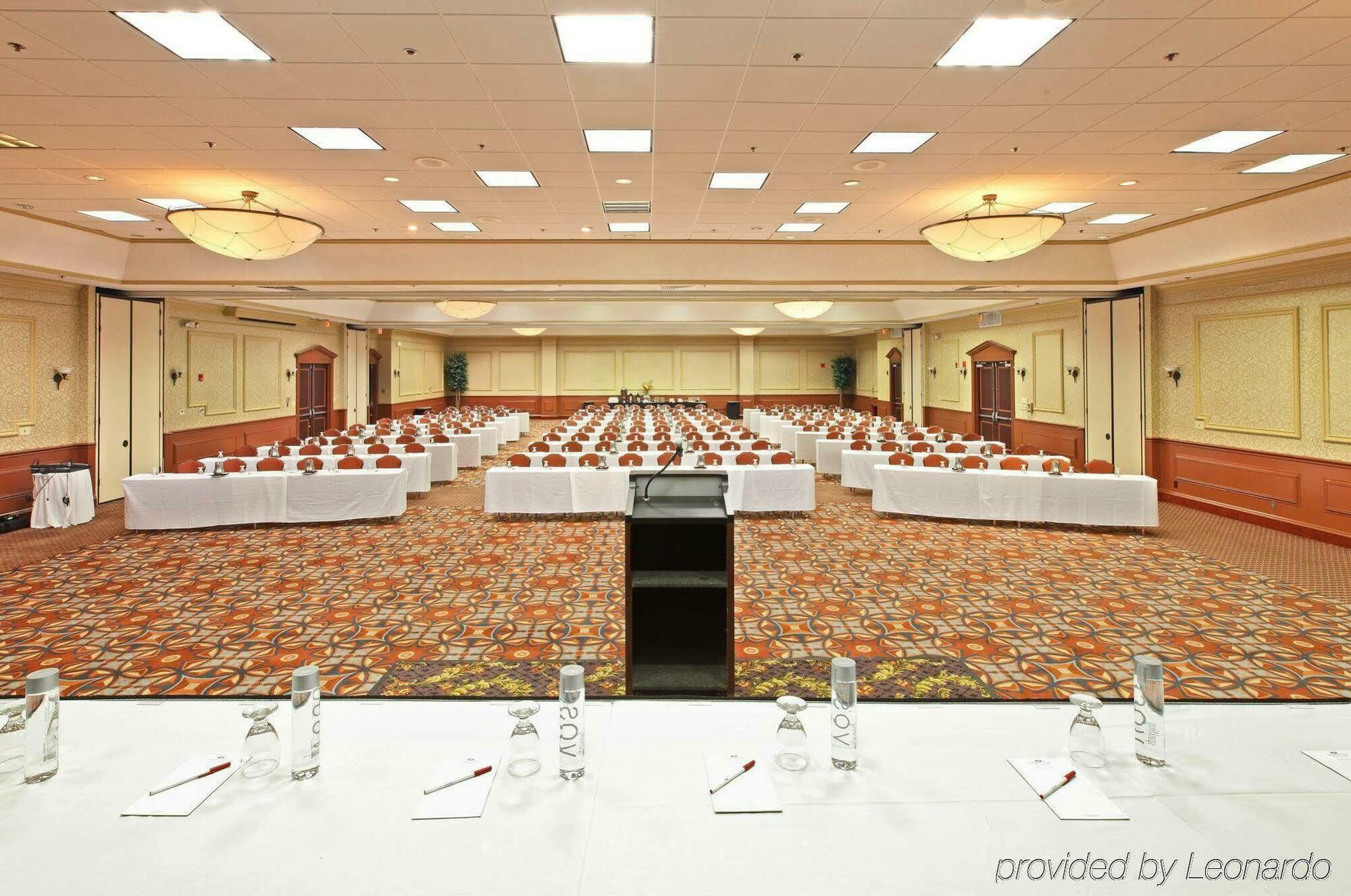 Crowne Plaza Market Ctr - Field, An Ihg Hotel Dallas