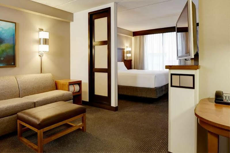 Hyatt Place Park 3*