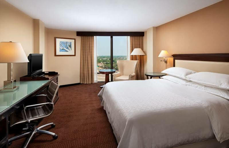 Sheraton By The Galleria Dallas