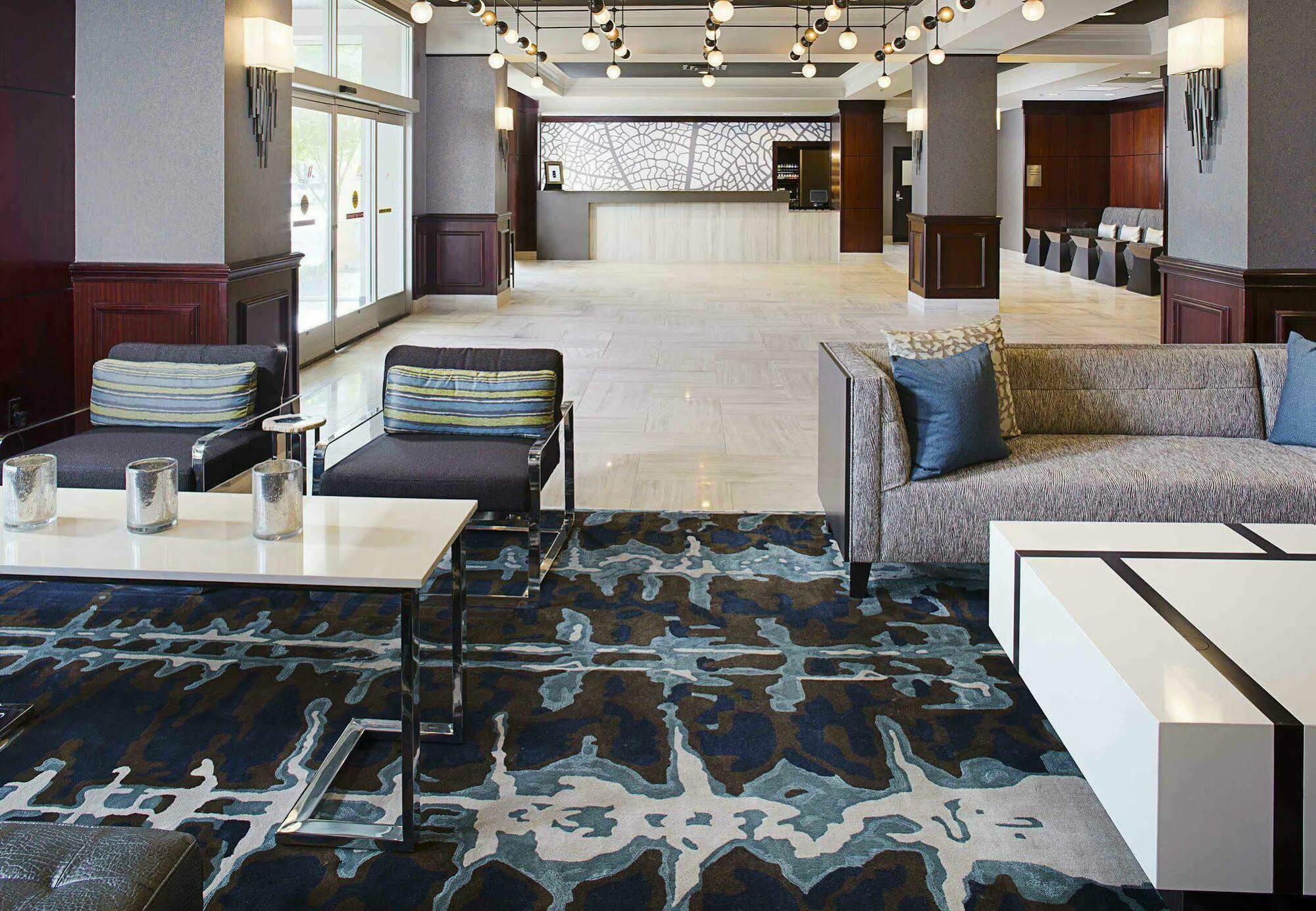 Hotel Marriott Medical/market Center 4*