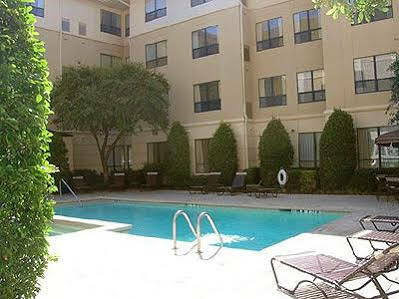 Hyatt House Uptown 3*