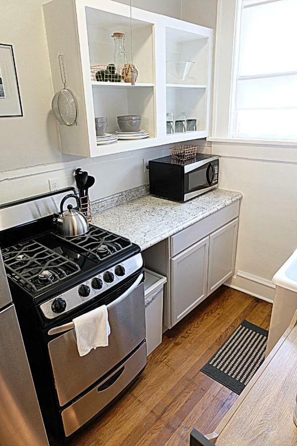 1920s Retreat Flat Dallas